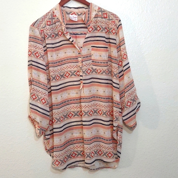 USED KIKI LA RUE PATTERN SHIRT 100% POLYESTER SIZE L - Picture 1 of 13